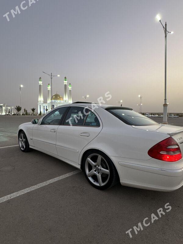 Mercedes-Benz E320 2002 - 150 000 TMT - Änew - img 2