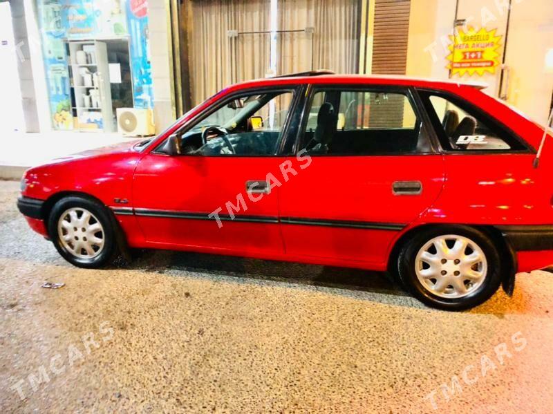 Opel Astra 1993 - 44 000 TMT - Мары - img 2