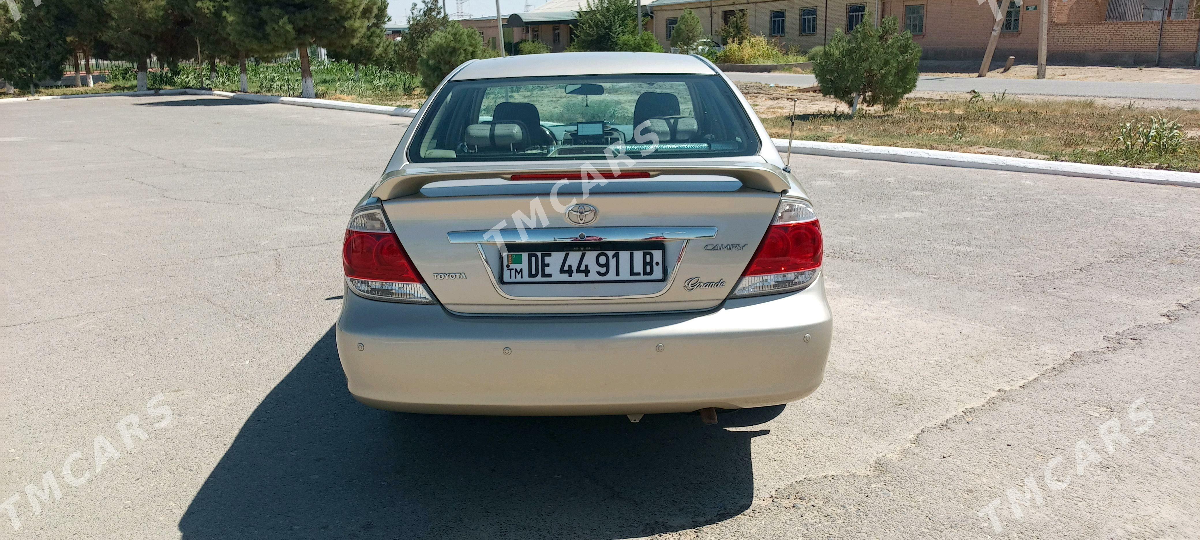 Toyota Camry 2002 - 157 000 TMT - Фарап - img 2