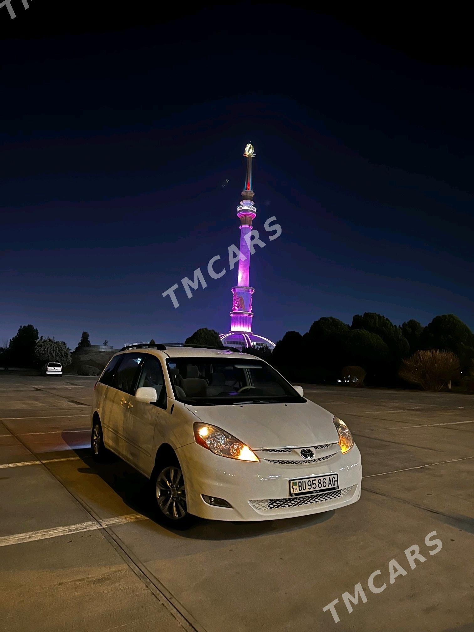 Toyota Sienna 2006 - 260 000 TMT - Aşgabat - img 6