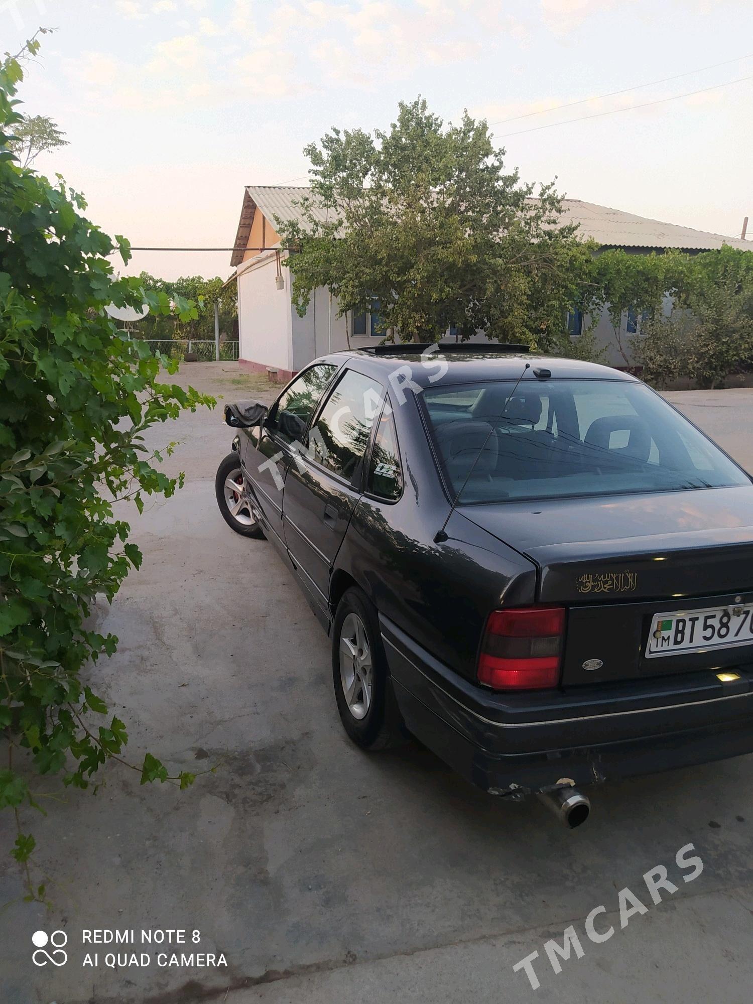 Opel Vectra 1990 - 40 000 TMT - Saýat - img 10