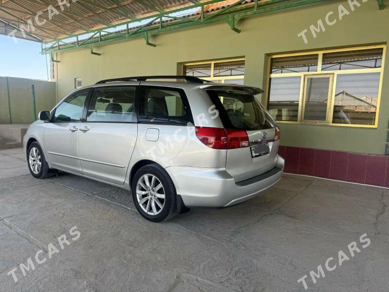 Toyota Sienna 2004 - 255 000 TMT - Бахарден - img 9