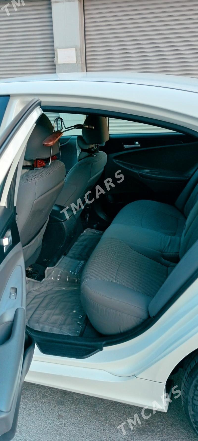 Hyundai Sonata 2012 - 147 000 TMT - Aşgabat - img 9