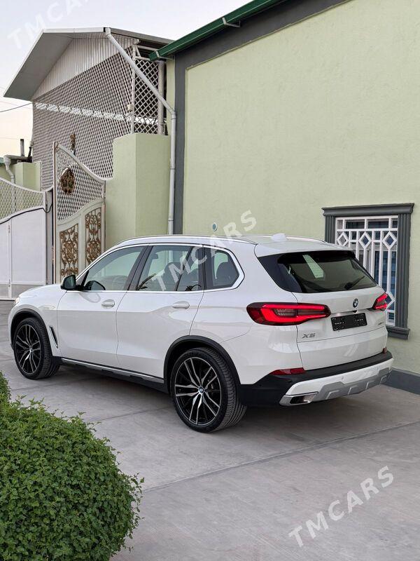 BMW X5 2022 - 1 210 000 TMT - Ашхабад - img 3