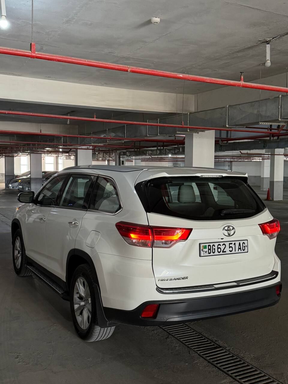 Toyota Highlander 2019 - 350 000 TMT - Aşgabat - img 4