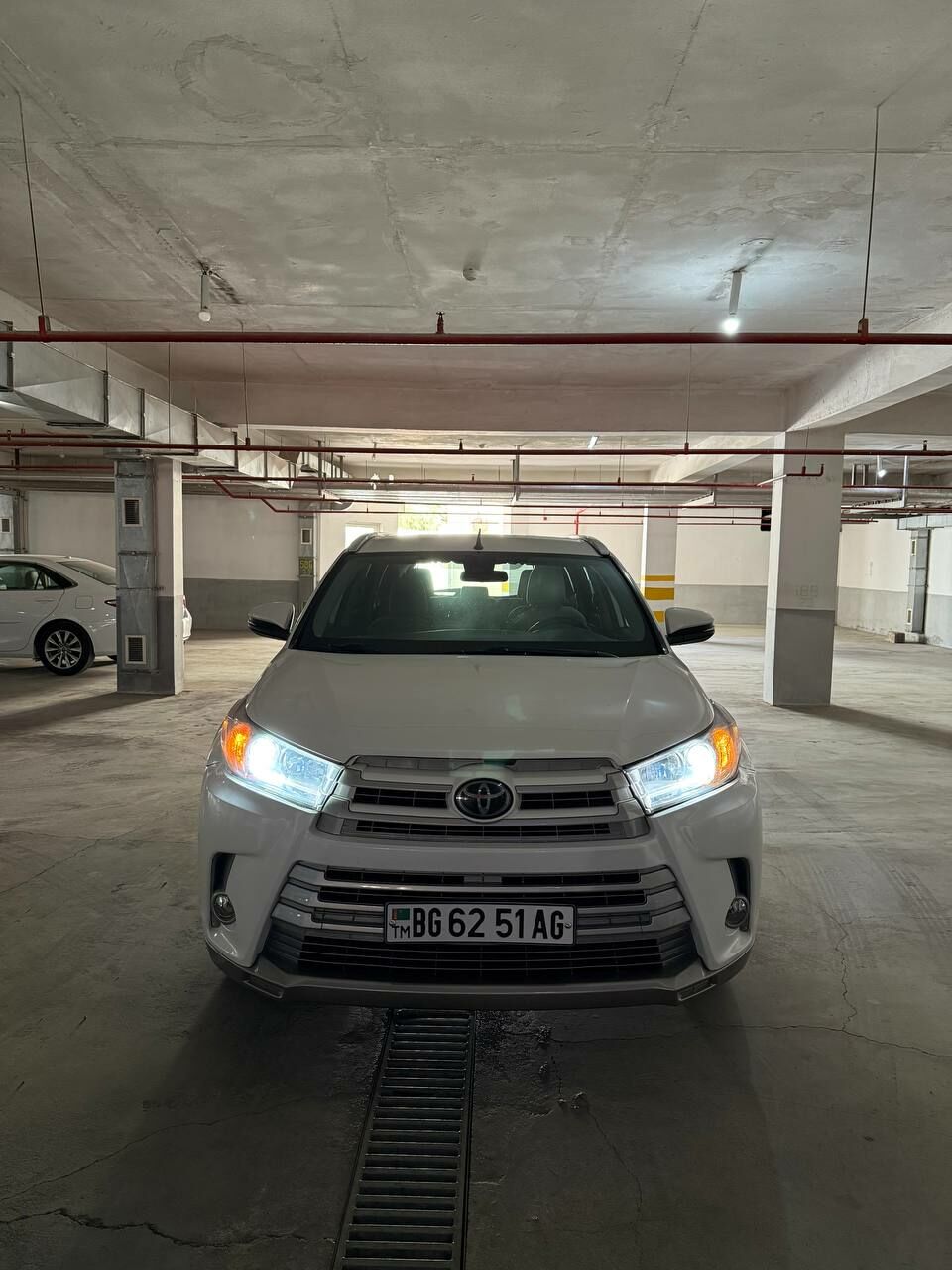 Toyota Highlander 2019 - 350 000 TMT - Aşgabat - img 6