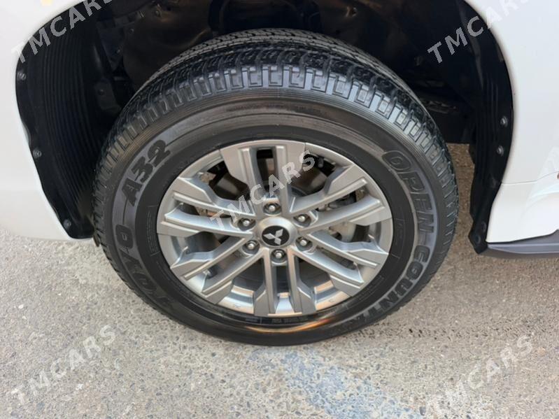 Mitsubishi Pajero 2020 - 451 000 TMT - Aşgabat - img 2