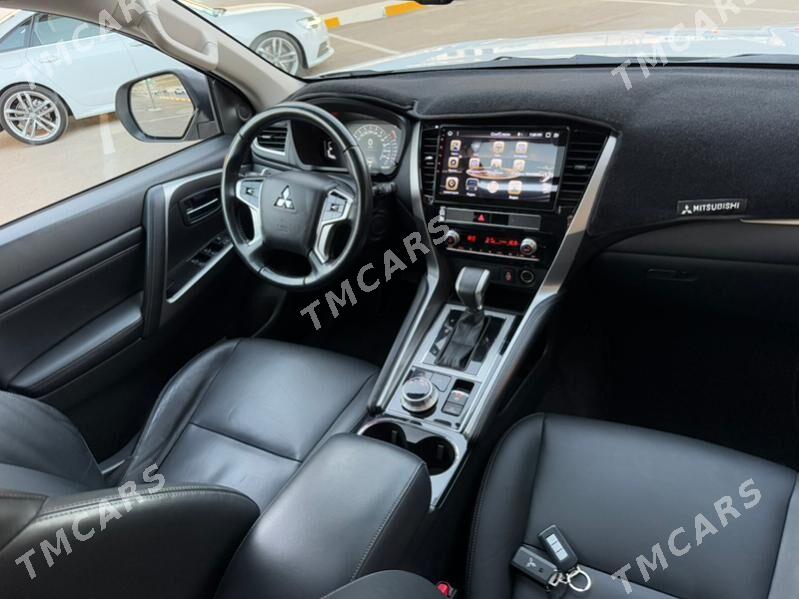Mitsubishi Pajero 2020 - 451 000 TMT - Aşgabat - img 5