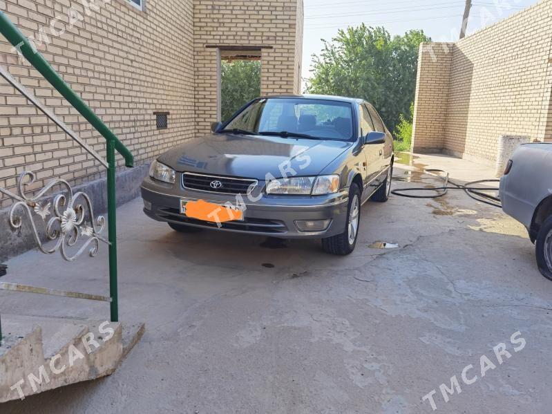 Toyota Camry 2001 - 135 000 TMT - Ходжамбаз - img 9
