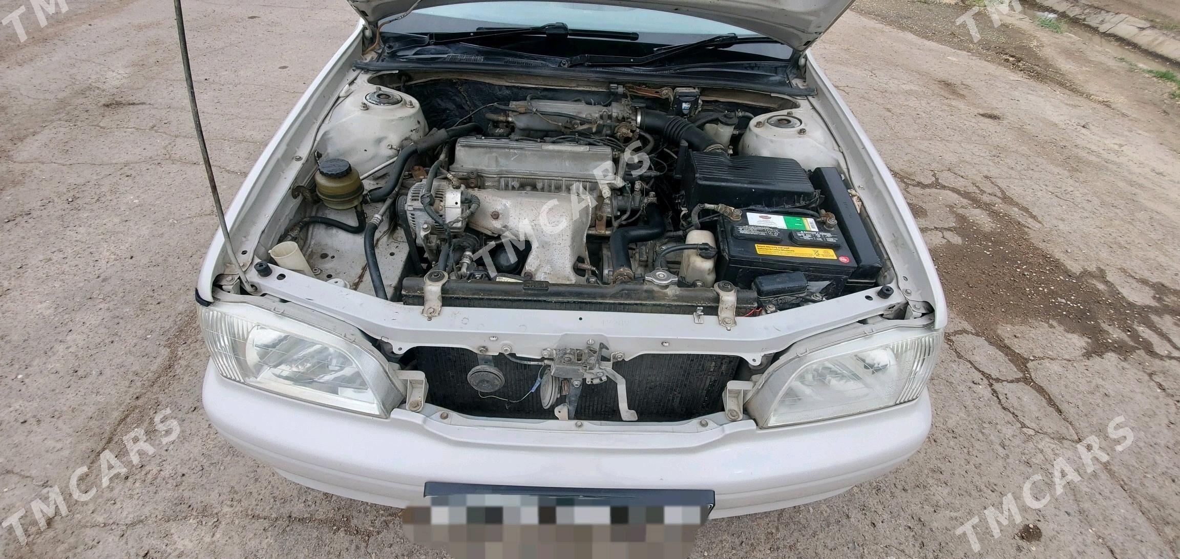 Toyota Camry 1995 - 70 000 TMT - Дашогуз - img 2