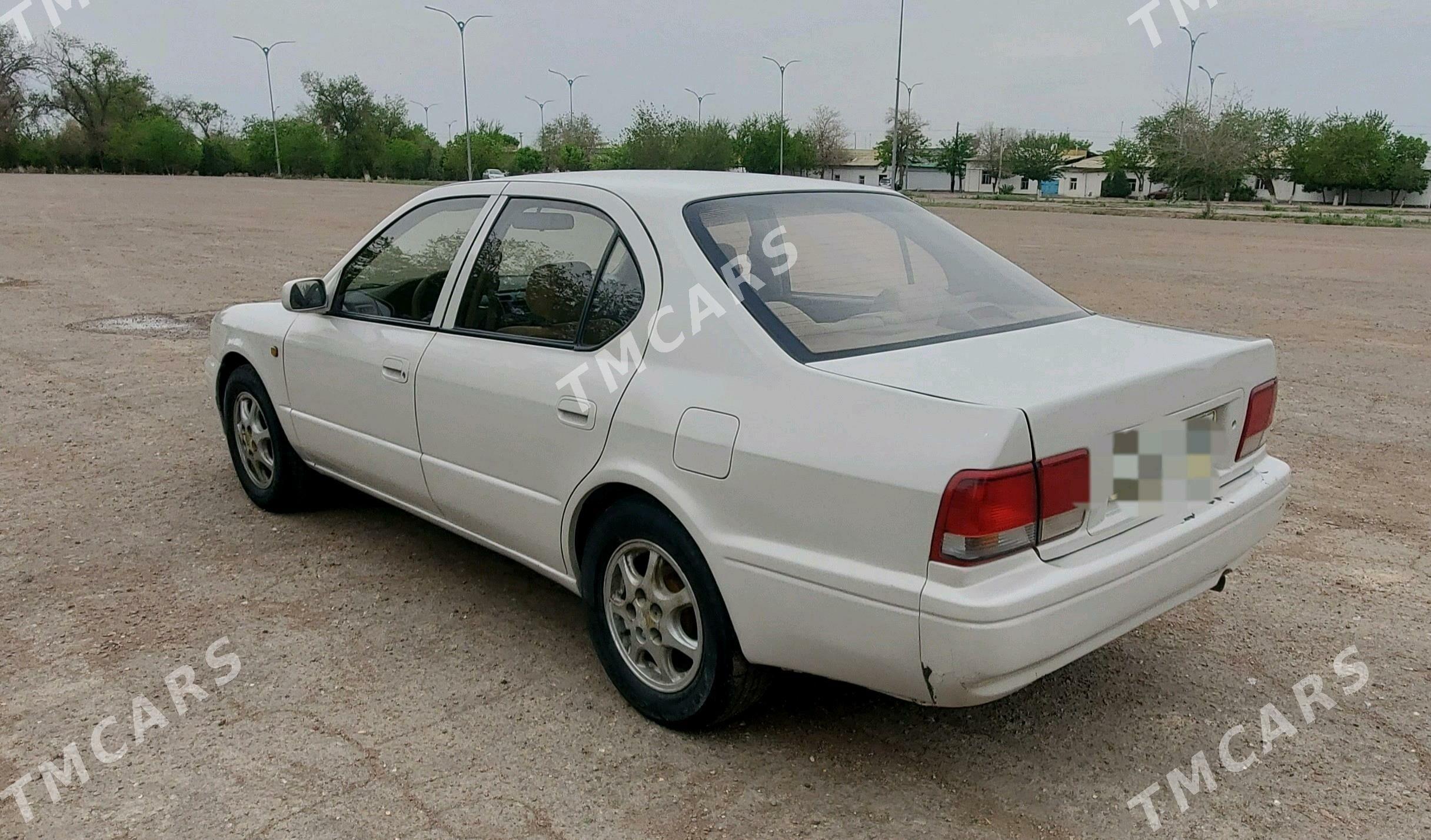 Toyota Camry 1995 - 70 000 TMT - Дашогуз - img 4