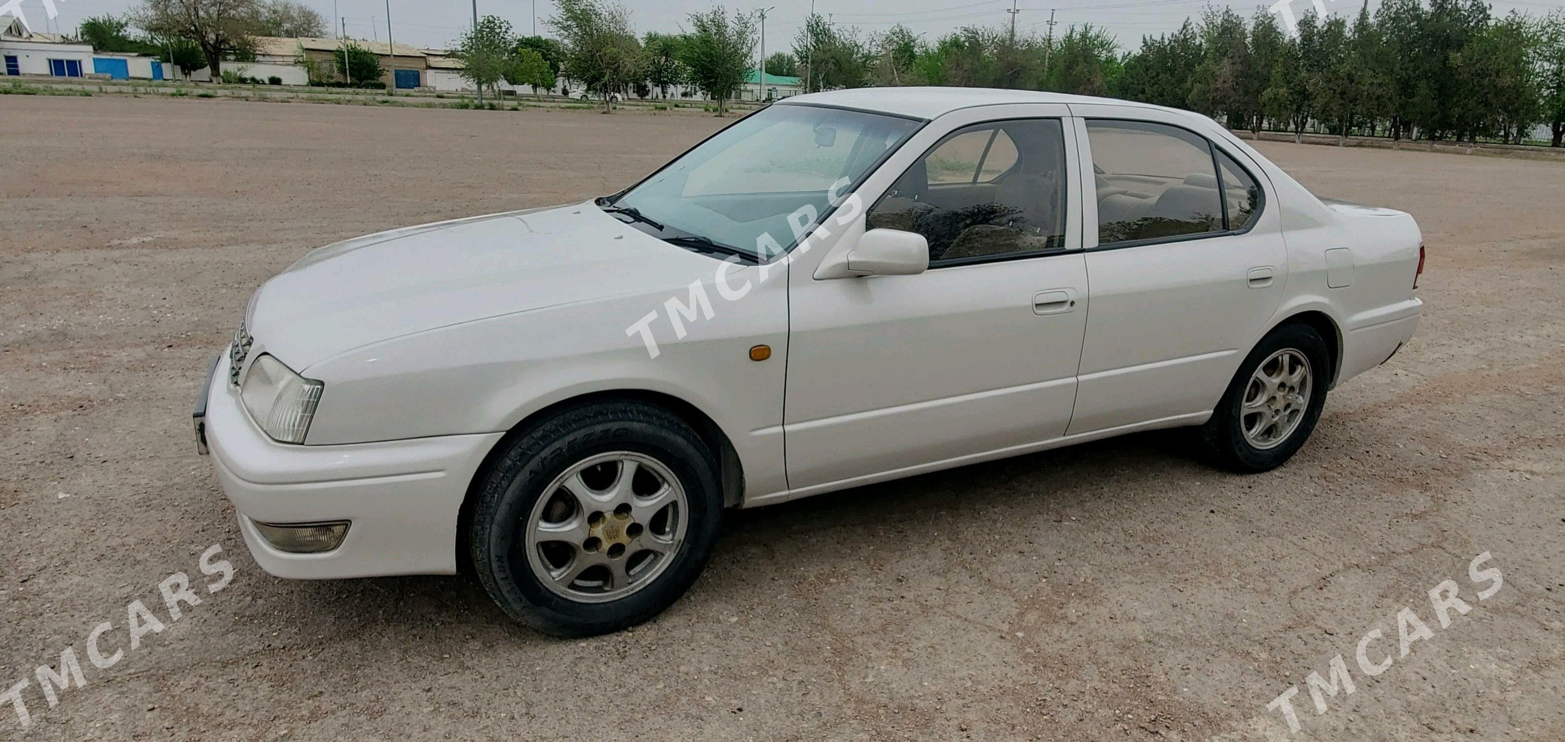 Toyota Camry 1995 - 70 000 TMT - Дашогуз - img 9