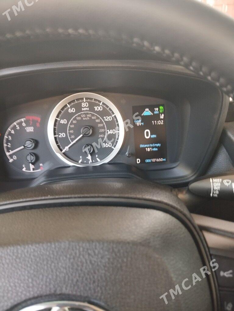 Toyota Corolla 2021 - 232 000 TMT - Ашхабад - img 3