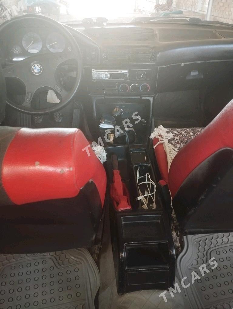 BMW 525 1990 - 45 000 TMT - Sarahs - img 6