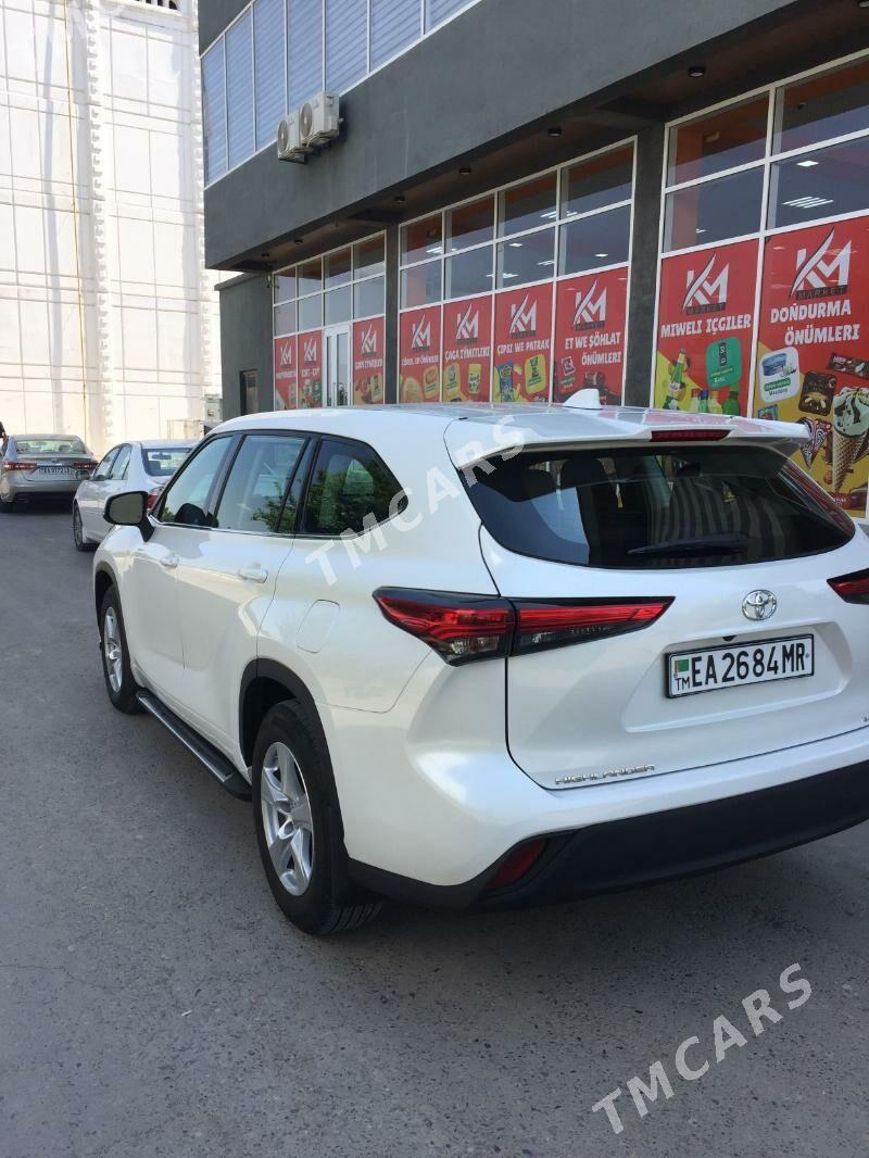 Toyota Highlander 2021 - 480 000 TMT - Мары - img 4