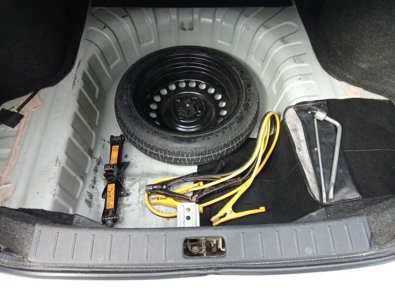 Nissan Versa 2012 - 140 000 TMT - Ашхабад - img 9