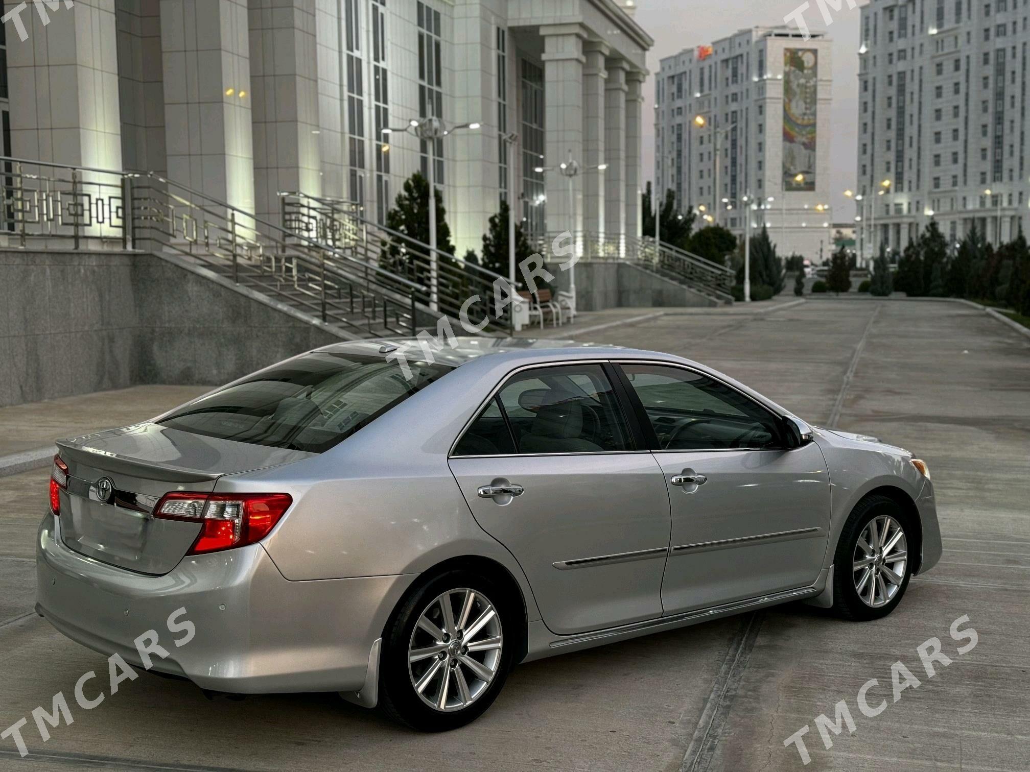 Toyota Camry 2012 - 225 000 TMT - 30 мкр - img 4