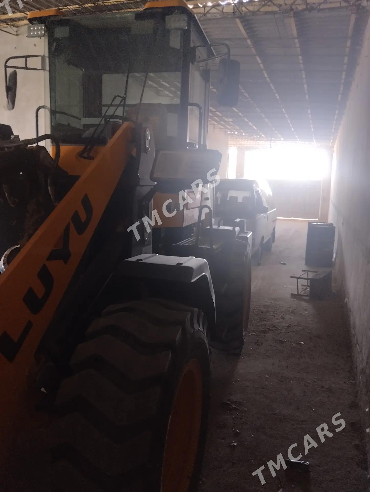 XCMG LW300F 2024 - 340 000 TMT - Сейди - img 4