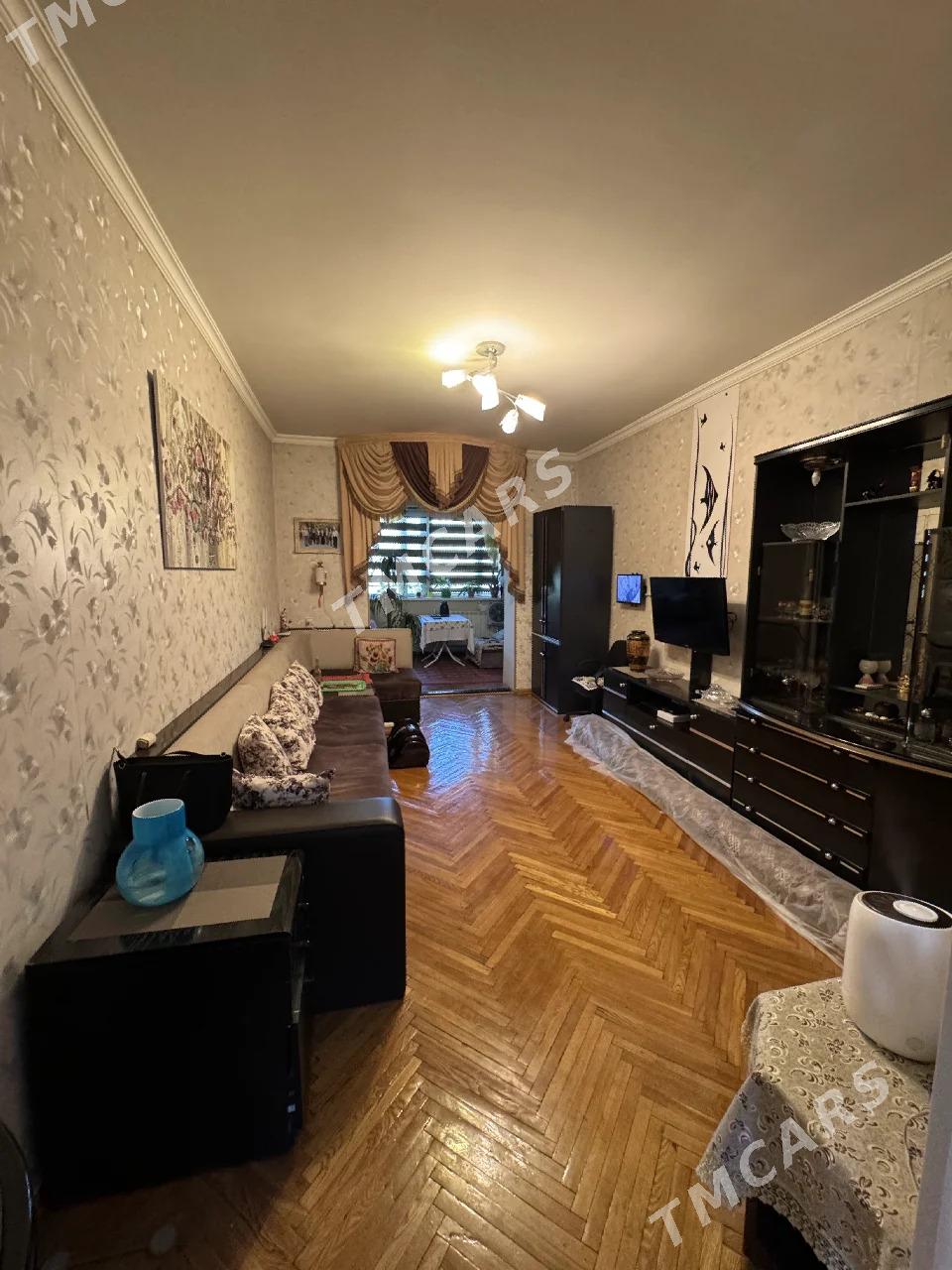 2 komnat 3 etaj Centr 62м² - Türkmenbaşy şaýoly - img 5