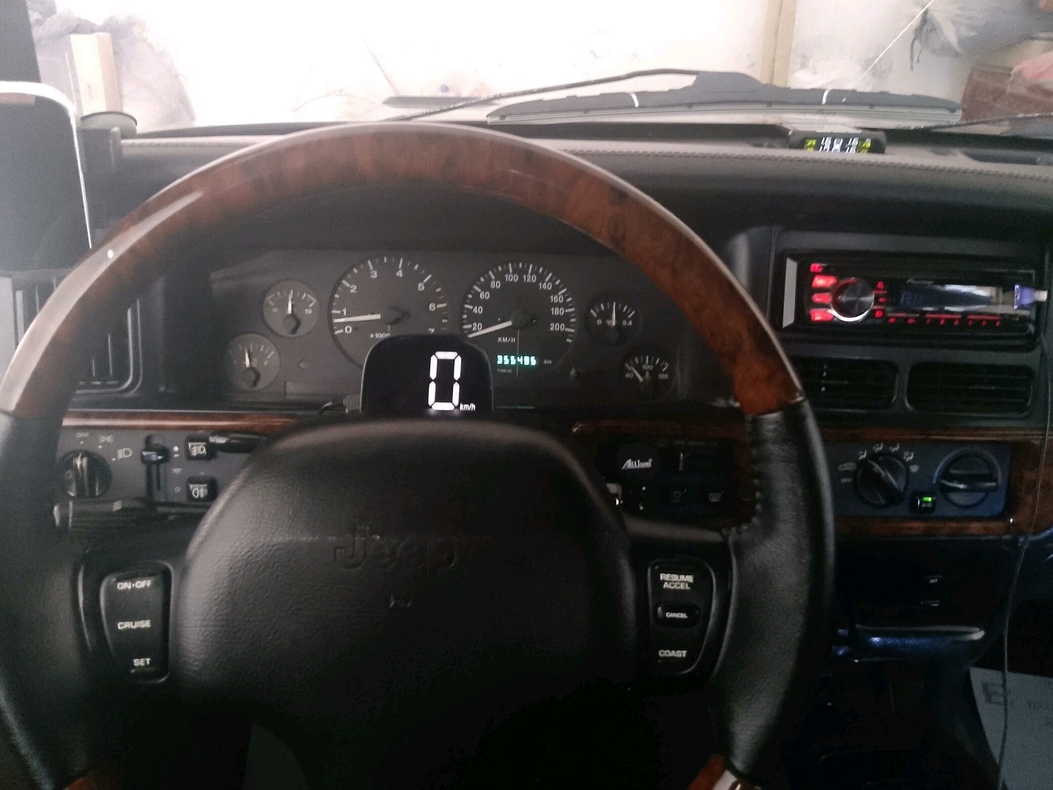 Jeep Grand Cherokee 4xe 1995 - 110 000 TMT - Balkanabat - img 7