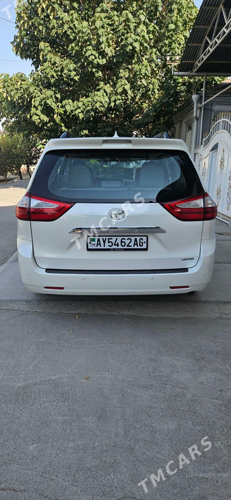 Toyota Sienna 2016 - 423 000 TMT - Aşgabat - img 8