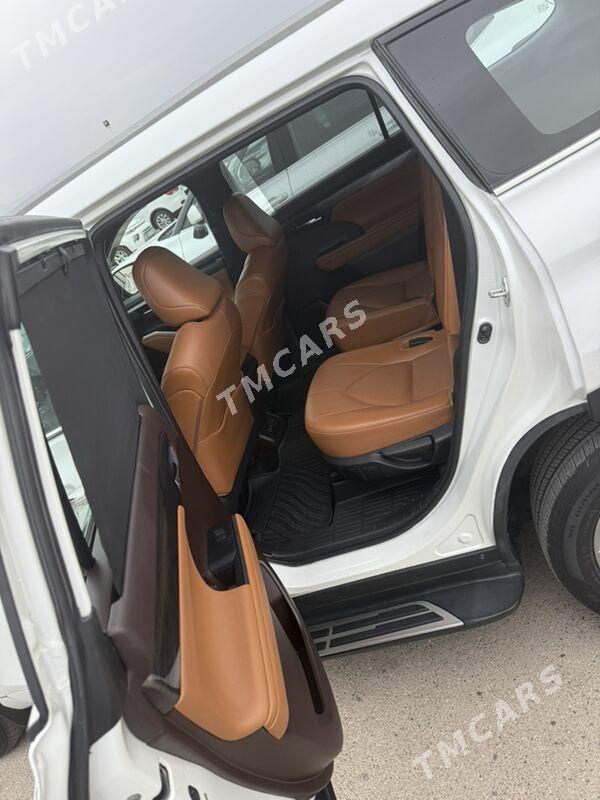Toyota Highlander 2021 - 660 000 TMT - Ашхабад - img 8