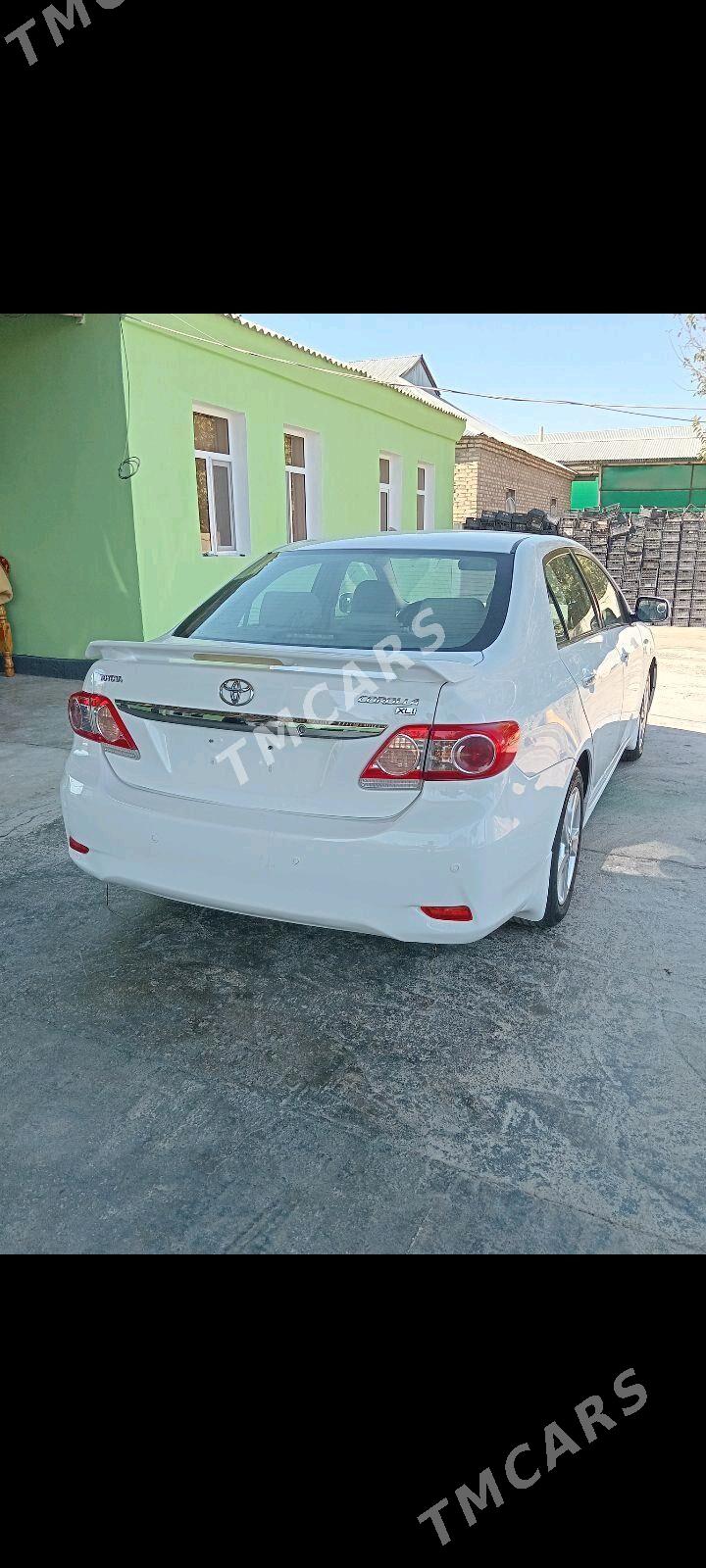 Toyota Corolla 2011 - 175 000 TMT - Бузмеин - img 2