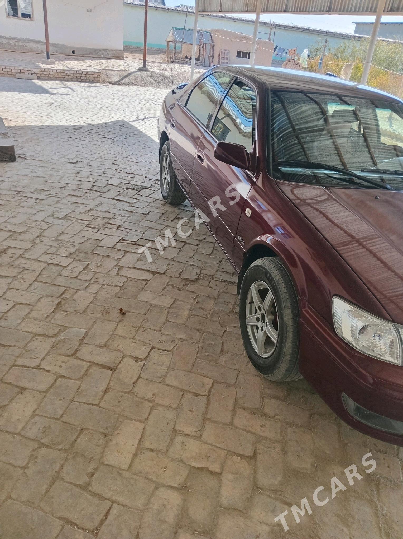 Toyota Camry 2000 - 120 000 TMT - Mary - img 2