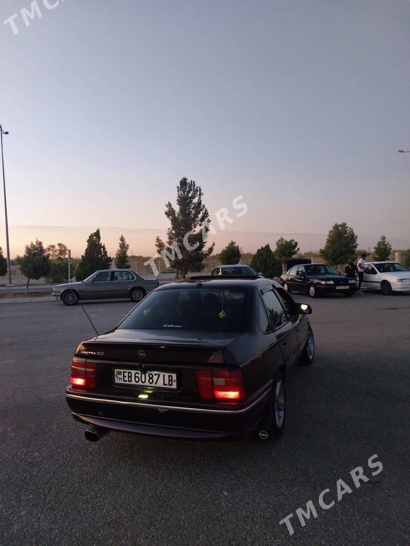 Opel Vectra 1993 - 47 000 TMT - Dänew - img 4