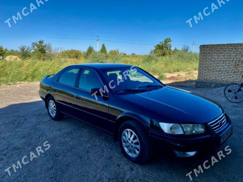 Toyota Camry 2001 - 158 000 TMT - Дянев - img 2
