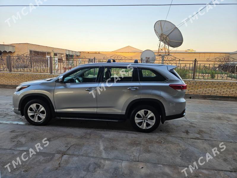 Toyota Highlander 2019 - 420 000 TMT - Байрамали - img 6