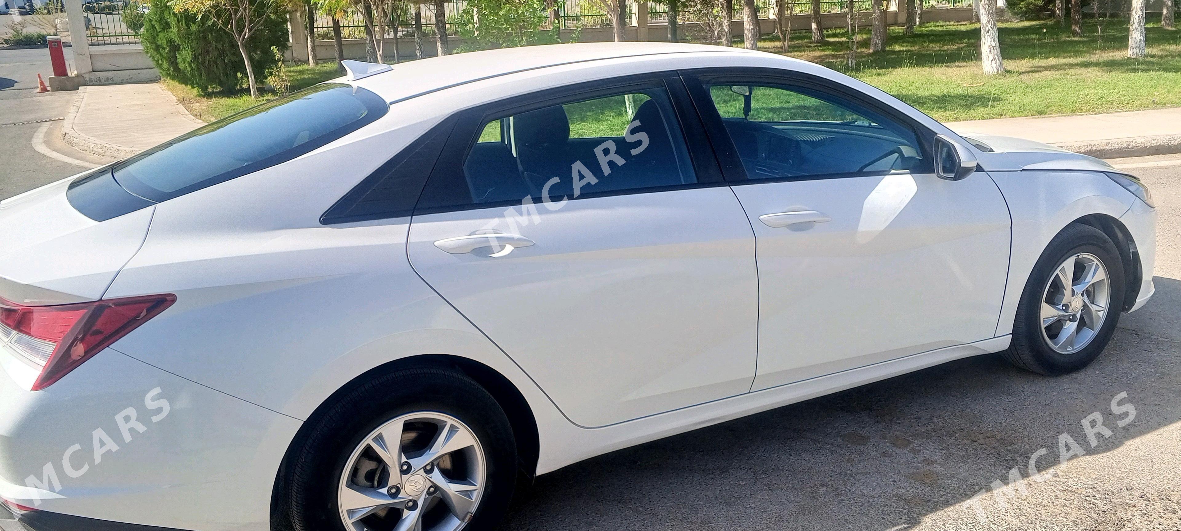 Hyundai Elantra 2021 - 240 000 TMT - Gurtly - img 10