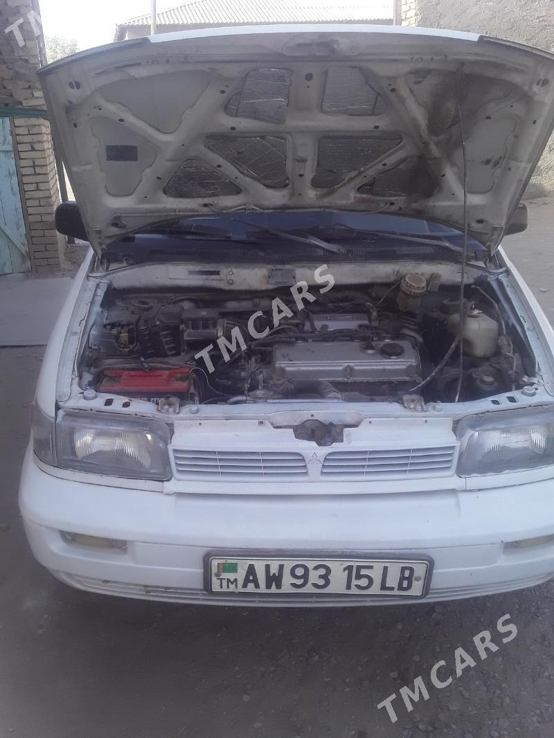 Mitsubishi Chariot 1993 - 20 000 TMT - Койтендаг - img 8
