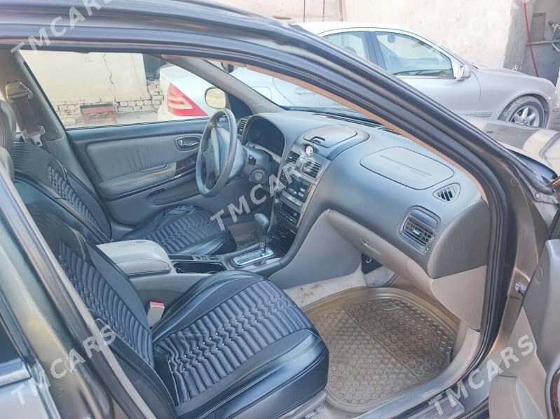 Infiniti I30 1999 - 72 000 TMT - Шабатский этрап - img 3