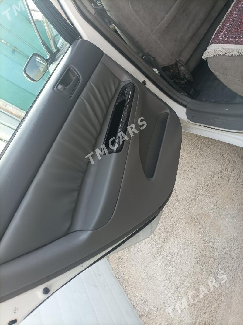 Toyota Camry 2005 - 155 000 TMT - Ашхабад - img 2