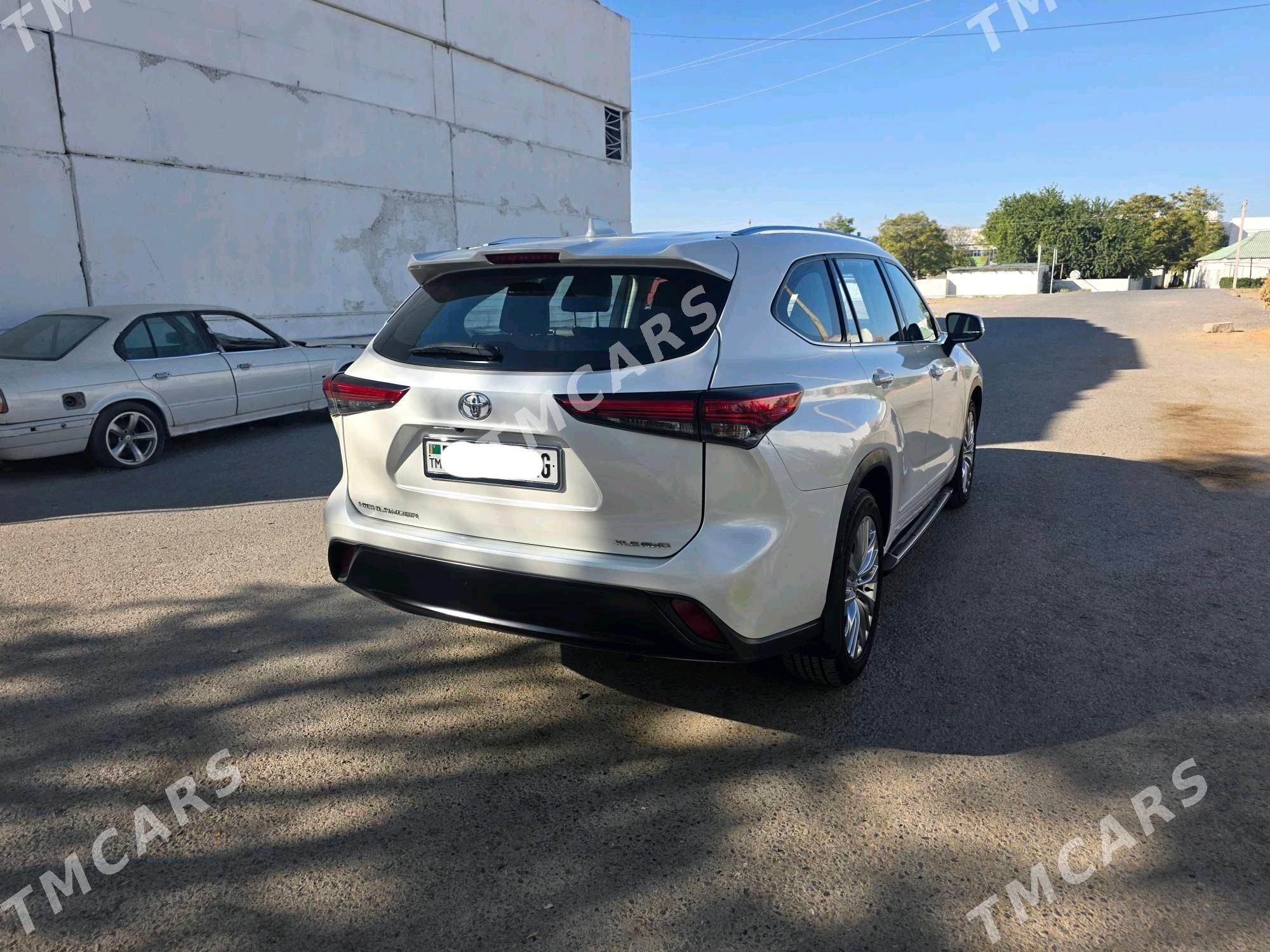 Toyota Highlander 2021 - 480 000 TMT - Ашхабад - img 4
