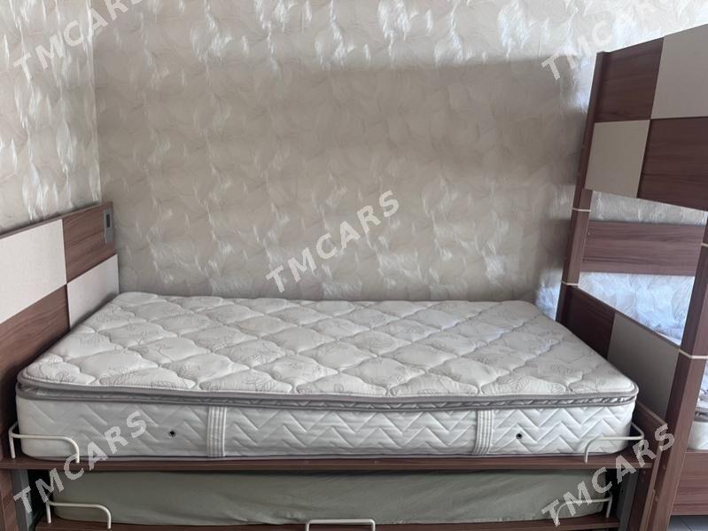 мебель кровать - Мир 1 - img 2