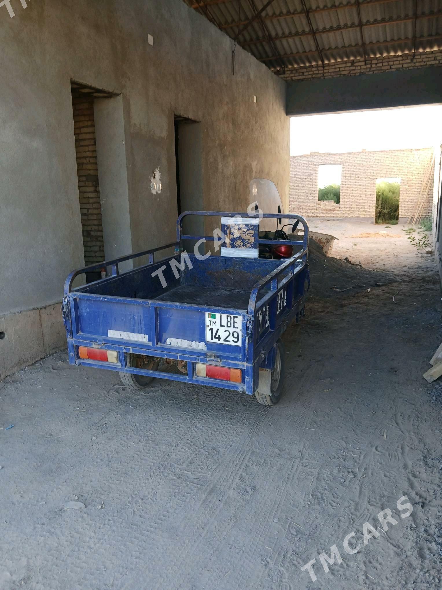 Fekon FK150-8G 2015 - 17 000 TMT - Farap - img 2