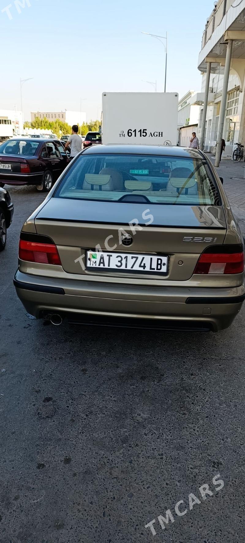 BMW 528 2000 - 110 000 TMT - Türkmenabat - img 5