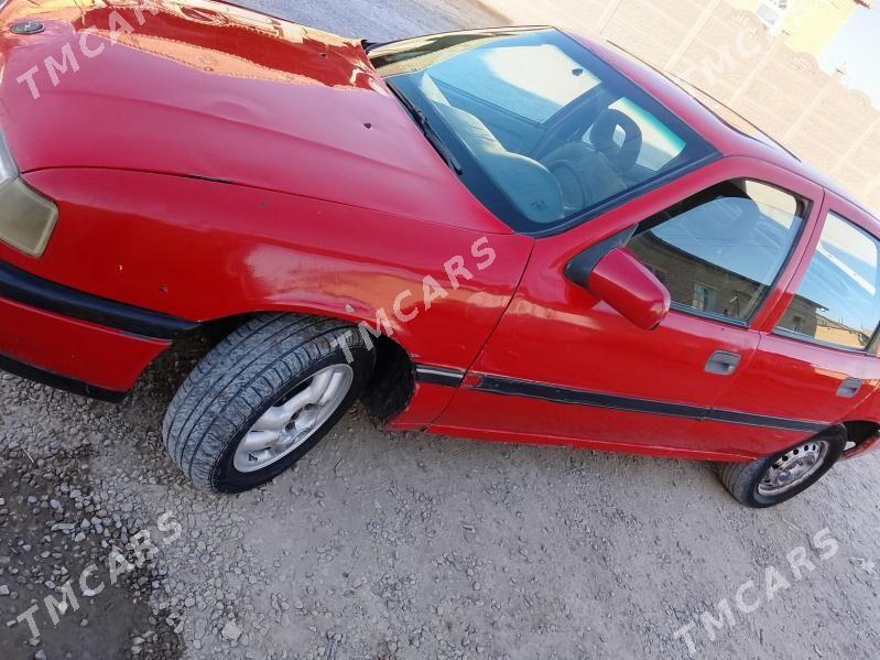 Opel Vectra 1991 - 19 000 TMT - Мары - img 4