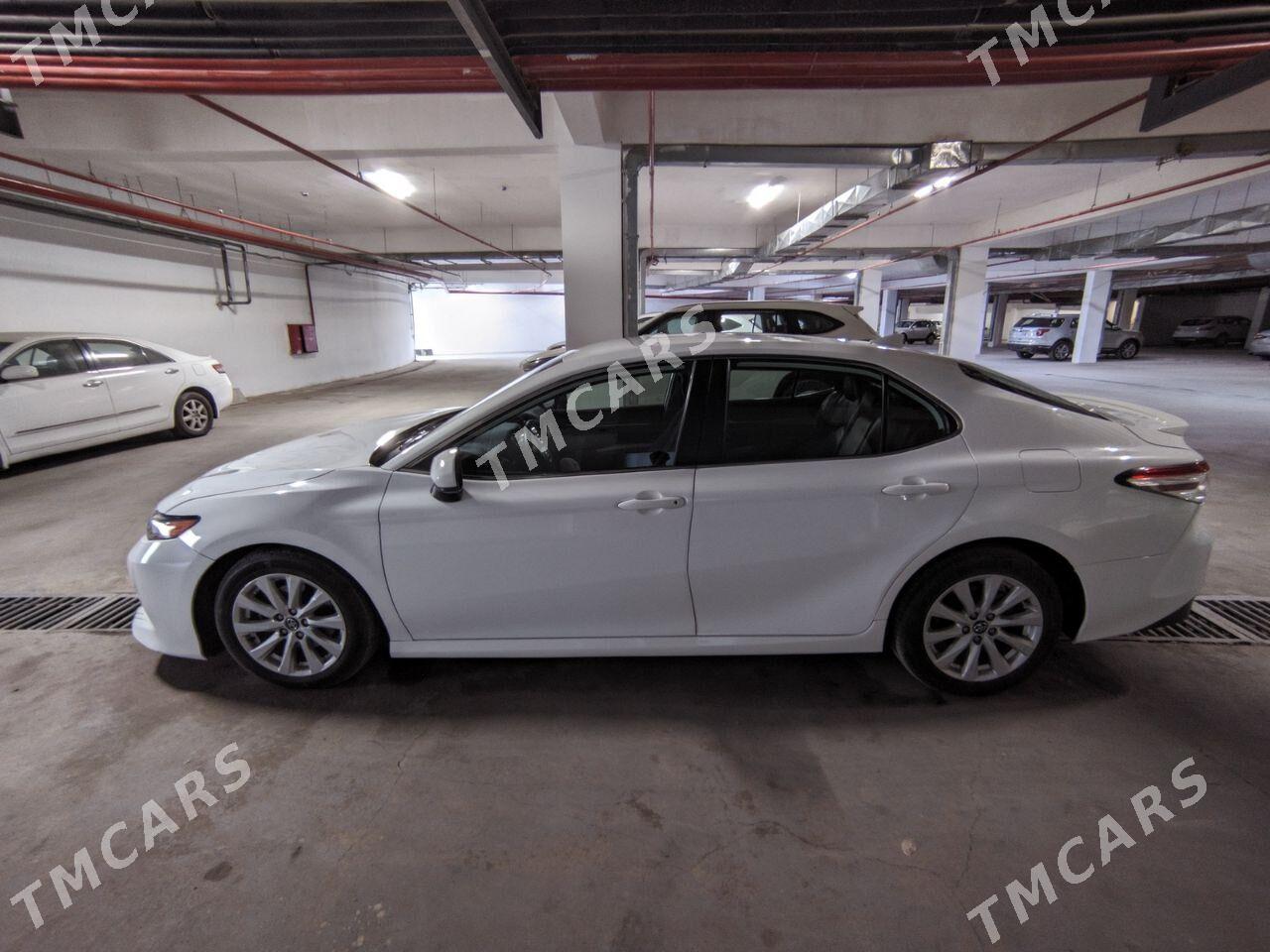 Toyota Camry 2020 - 280 000 TMT - Ашхабад - img 8