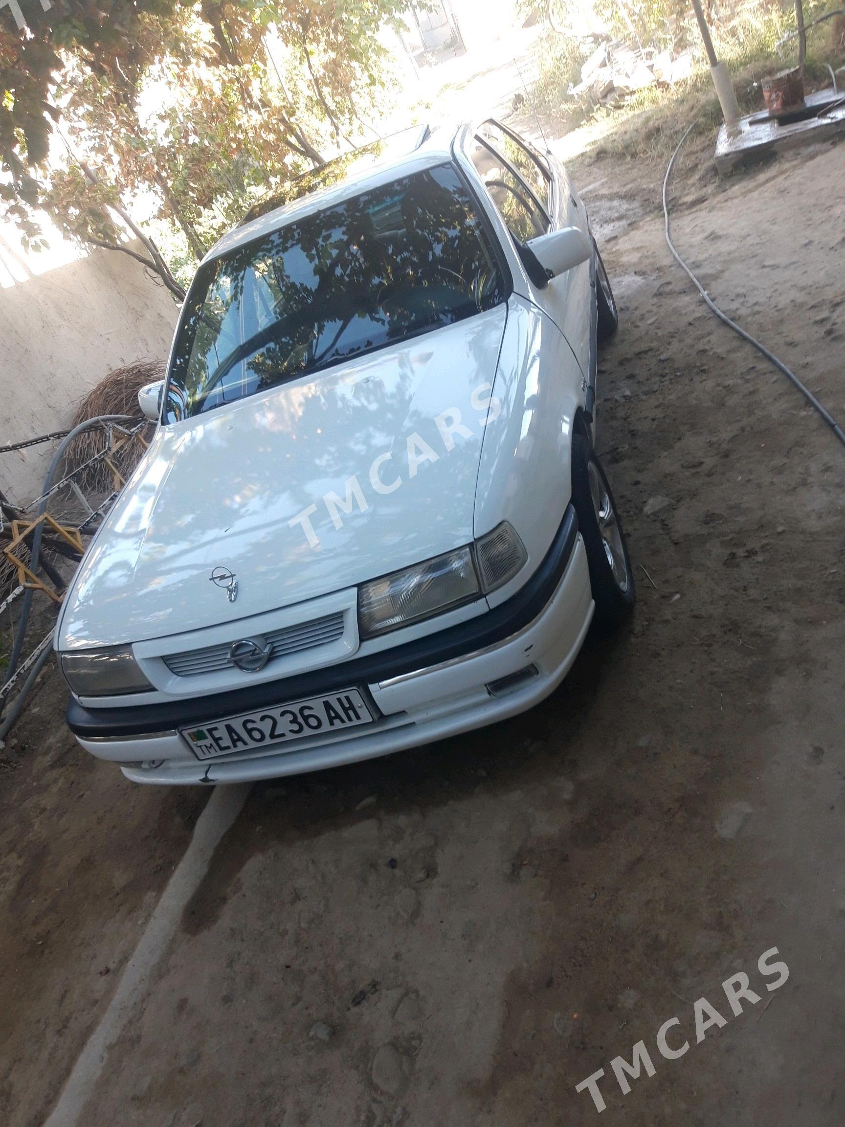 Opel Vectra 1995 - 40 000 TMT - Bäherden - img 5