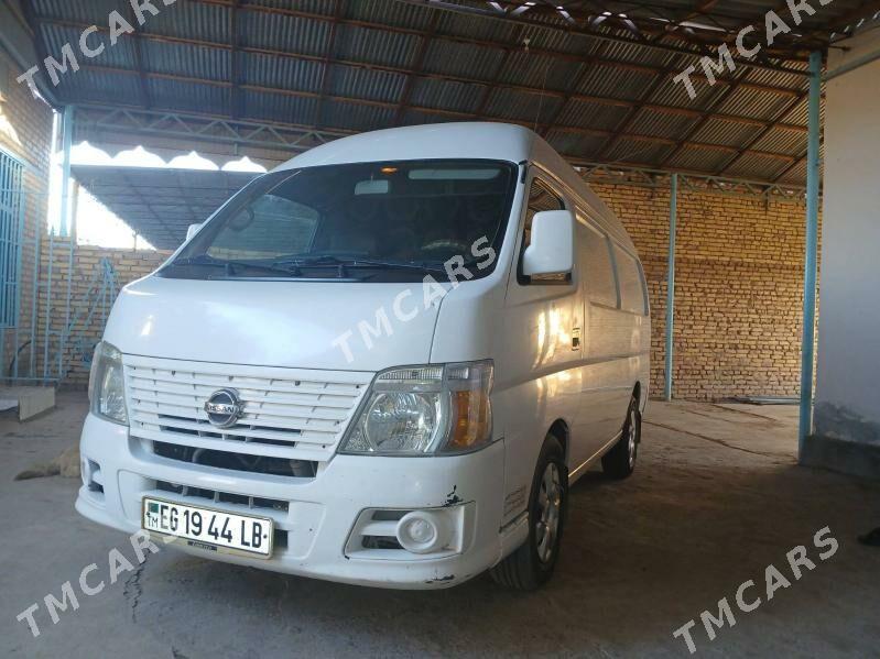 Nissan Urvan 2011 - 210 000 TMT - Garabekewül - img 3