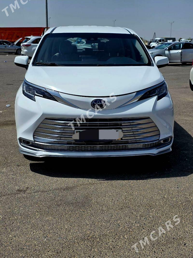 Toyota Sienna 2022 - 450 800 TMT - Туркменабат - img 8