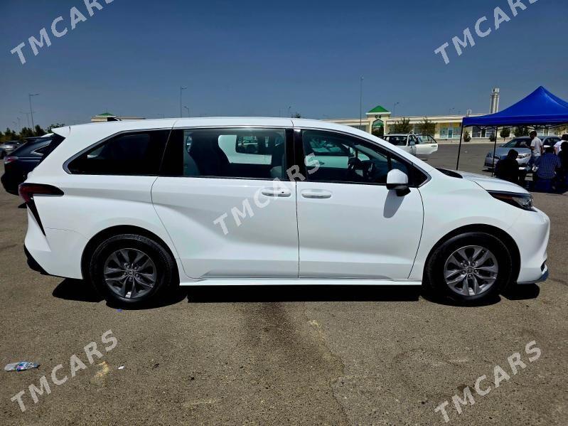 Toyota Sienna 2022 - 450 800 TMT - Туркменабат - img 7