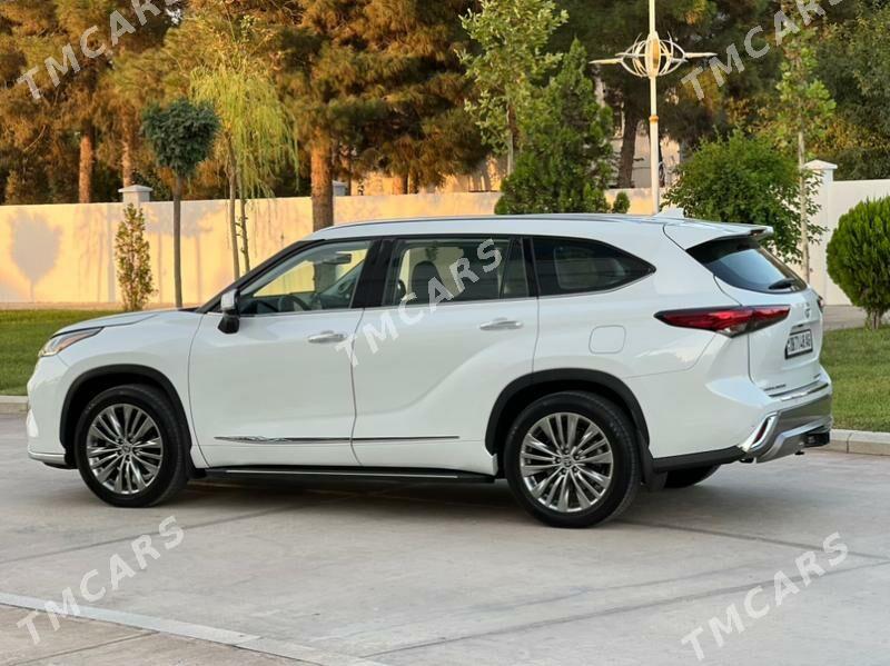 Toyota Highlander 2021 - 628 000 TMT - Ашхабад - img 4
