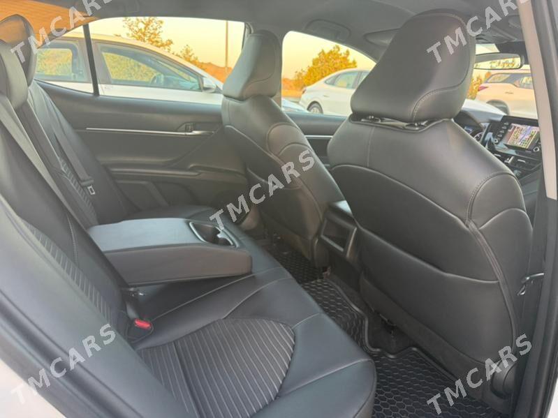 Toyota Camry 2021 - 333 000 TMT - Ашхабад - img 8