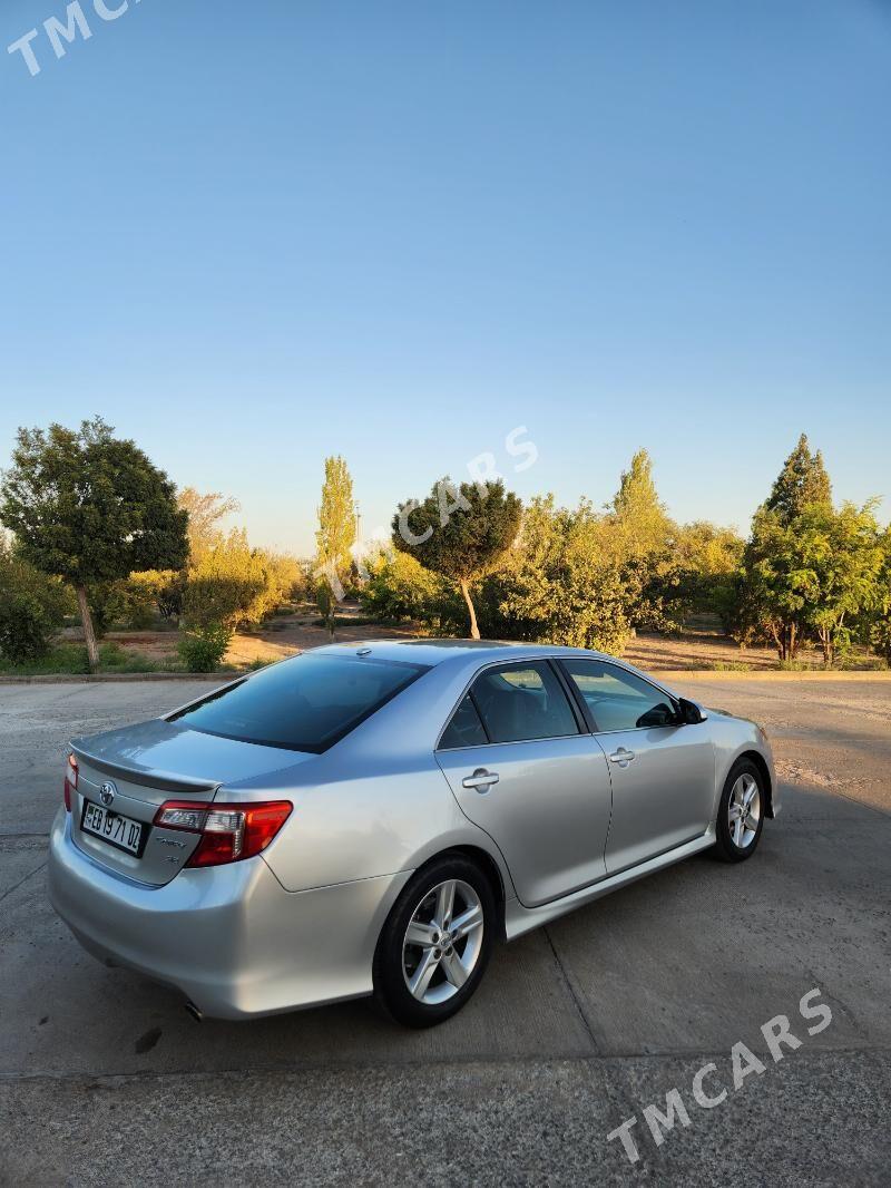 Toyota Camry 2012 - 240 000 TMT - Дашогуз - img 4