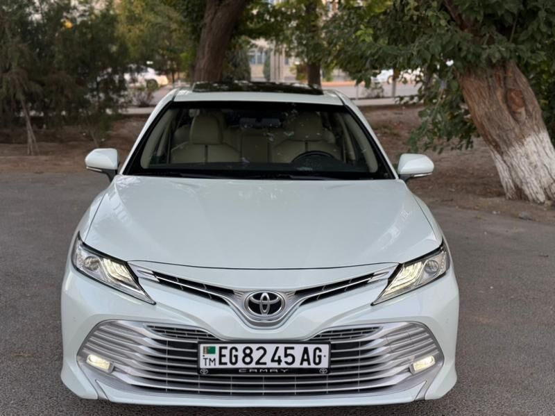 Toyota Camry 2019 - 385 000 TMT - Aşgabat - img 9