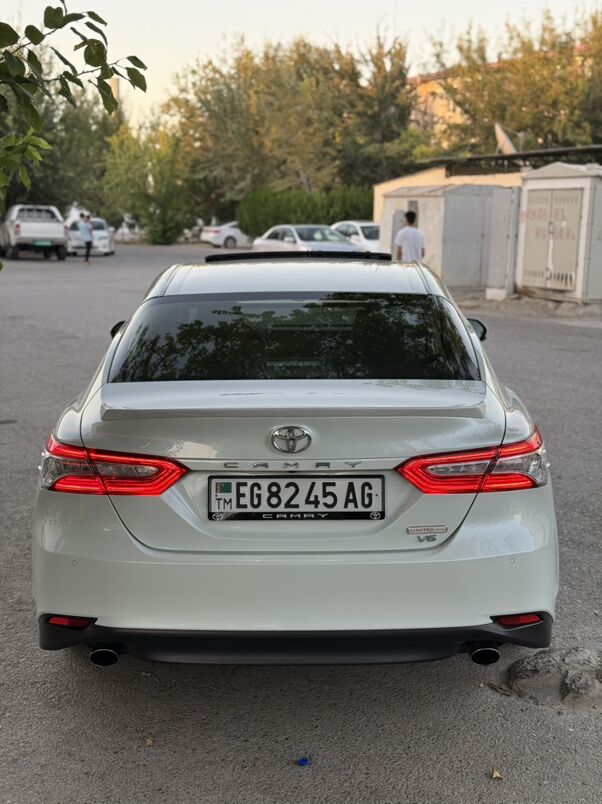 Toyota Camry 2019 - 385 000 TMT - Aşgabat - img 8
